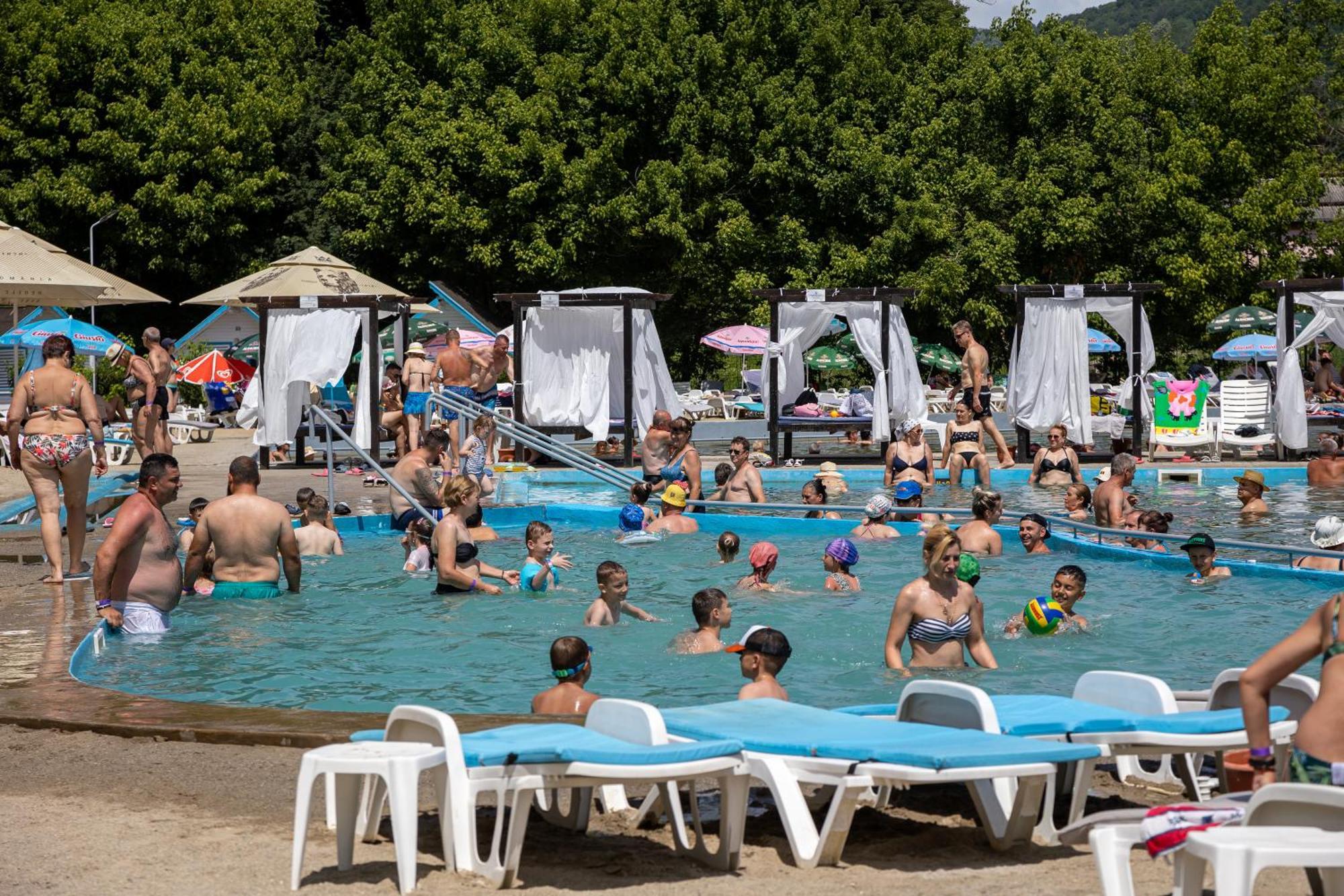 Luxury Apartment Twins Băile Govora エクステリア 写真